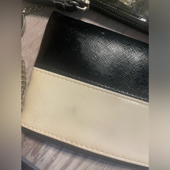 Lot of 3 Victoria’s Secret wristlets - Picture 4 of 6